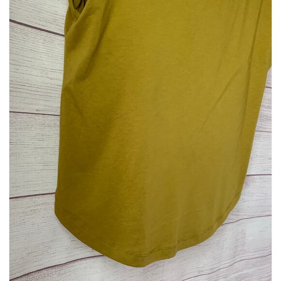 Good American Strong Shoulder Pad Sleeveless Shirt Pea Green Size 3 or Large - Picture 13 of 13